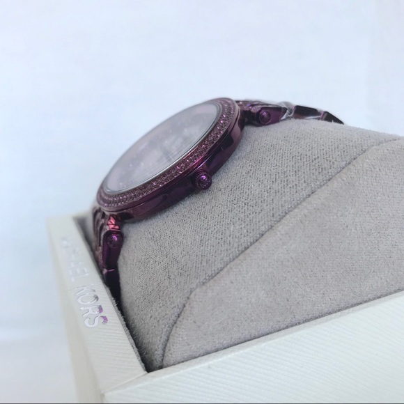 Authentic MK Stunning Darci Dazzling plum watch - Picture 4 of 6